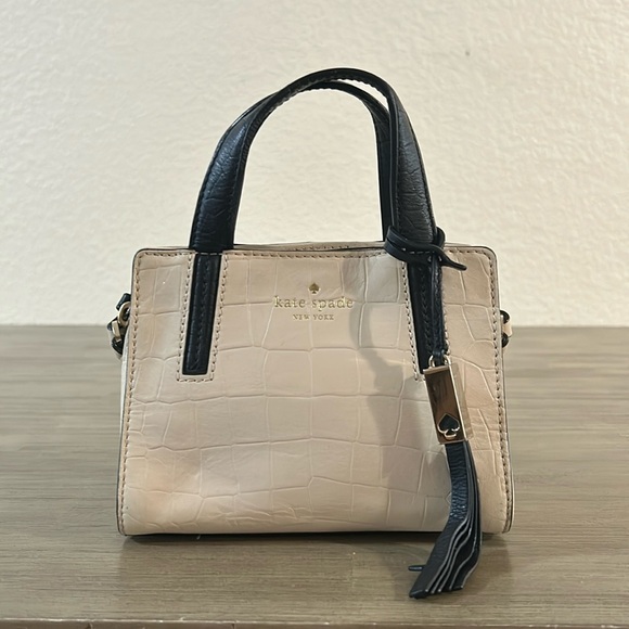 kate spade Handbags - Kate Spade White Snake Embossed Mini Crossbody Bag